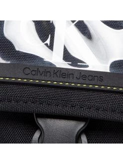 Calvin Klein Jeans Sacoche Cargo Flap Reporter 18 K50K509808 Noir -France Sacs banane et sacoches hommes Soldes Boutique calvin klein jeans sacoche cargo flap reporter 18 k50k509808 noir 1