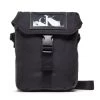 Calvin Klein Jeans Sacoche Cargo Flap Reporter 18 K50K509808 Noir -France Sacs banane et sacoches hommes Soldes Boutique calvin klein jeans sacoche cargo flap reporter 18 k50k509808 noir