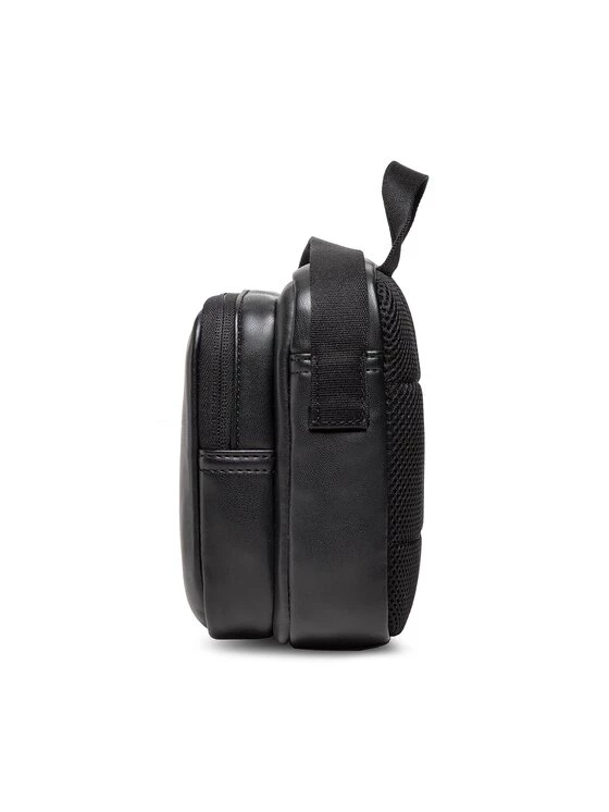 Calvin Klein Jeans Sacoche Monogram Soft Camera Bagi7 K50K509834 Noir 5 Calvin Klein Jeans Sacoche Monogram Soft Camera Bagi7 K50K509834 Noir – Image 3