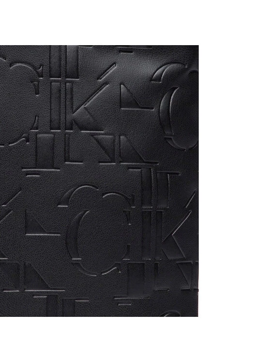 Calvin Klein Jeans Sacoche Monogram Soft Flatpack18 Aop K50K509362 Noir 4 Calvin Klein Jeans Sacoche Monogram Soft Flatpack18 Aop K50K509362 Noir – Image 2
