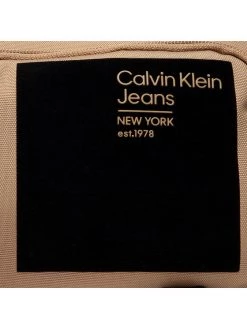 Calvin Klein Jeans Sacoche Sport Essentails Camera Bag 21Sq K50K509821 Beige 8 Calvin Klein Jeans Sacoche Sport Essentails Camera Bag 21Sq K50K509821 Beige -France Sacs banane et sacoches hommes Soldes Boutique calvin klein jeans sacoche sport essentails camera bag 21sq k50k509821 beige 1