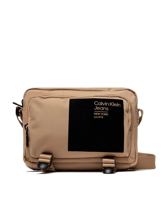 Calvin Klein Jeans Sacoche Sport Essentails Camera Bag 21Sq K50K509821 Beige 3 Calvin Klein Jeans Sacoche Sport Essentails Camera Bag 21Sq K50K509821 Beige