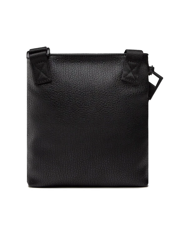 Calvin Klein Jeans Sacoche Tagged Flatpack 18 K50K509287 Noir 6 Calvin Klein Jeans Sacoche Tagged Flatpack 18 K50K509287 Noir – Image 4