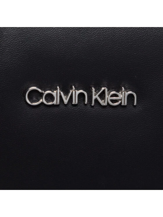 Calvin Klein Sacoche Boxed Flatpack K50K507796 Noir 5 Calvin Klein Sacoche Boxed Flatpack K50K507796 Noir – Image 3
