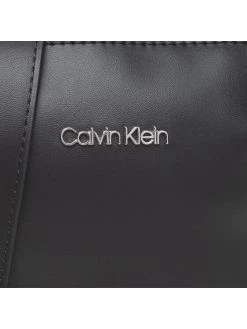 Calvin Klein Sacoche Boxed Reporter S K50K507799 Noir 10 Calvin Klein Sacoche Boxed Reporter S K50K507799 Noir -France Sacs banane et sacoches hommes Soldes Boutique calvin klein sacoche boxed reporter s k50k507799 noir 2