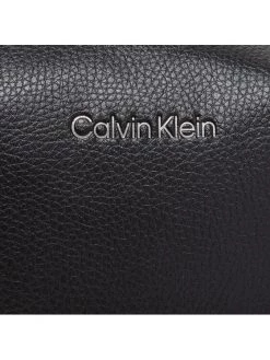 Calvin Klein Sacoche Ck Must Reporter S K50K508695 Noir -France Sacs banane et sacoches hommes Soldes Boutique calvin klein sacoche ck must reporter s k50k508695 noir 2