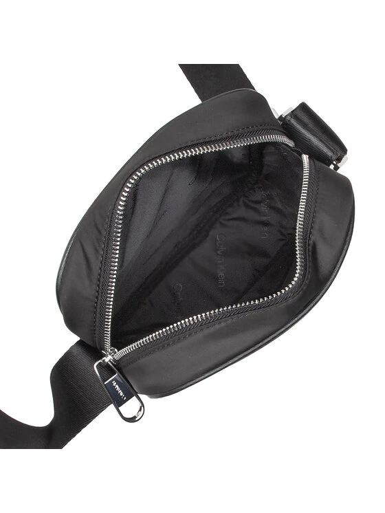 Calvin Klein Sacoche Classic Repleve Reporter S K50K508698 Noir 8 Calvin Klein Sacoche Classic Repleve Reporter S K50K508698 Noir – Image 6