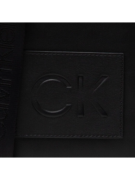 Calvin Klein Sacoche Graphic Ck Flatpack K50K508153 Noir 5 Calvin Klein Sacoche Graphic Ck Flatpack K50K508153 Noir – Image 3