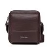 Calvin Klein Sacoche Minimalism Cube Reporter K50K509558 Marron 2 Calvin Klein Sacoche Minimalism Cube Reporter K50K509558 Marron -France Sacs banane et sacoches hommes Soldes Boutique calvin klein sacoche minimalism cube reporter k50k509558 marron