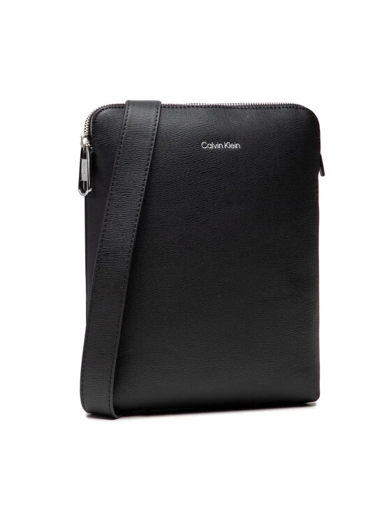 Calvin Klein Sacoche Minimalism Flatpack K50K508758 Noir 4 Calvin Klein Sacoche Minimalism Flatpack K50K508758 Noir – Image 2