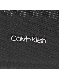 Calvin Klein Sacoche Minimalism Reporter S K50K508999 Noir -France Sacs banane et sacoches hommes Soldes Boutique calvin klein sacoche minimalism reporter s k50k508999 noir 2