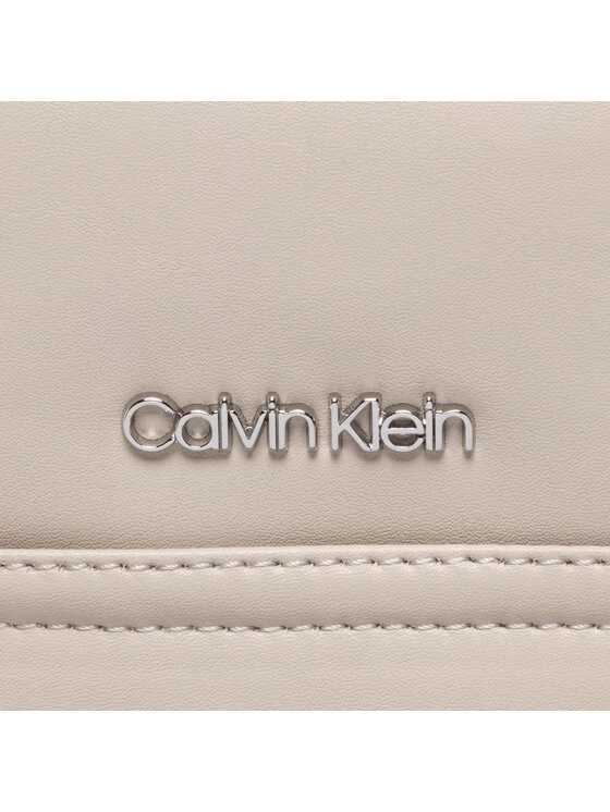 Calvin Klein Sacoche Utility Napa Conv Reporter S K50K509228 Beige 4 Calvin Klein Sacoche Utility Napa Conv Reporter S K50K509228 Beige – Image 2