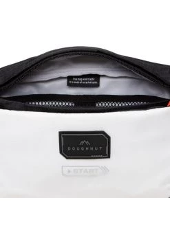 Doughnut Sac banane Dagger D377-0001-F Blanc 11 Doughnut Sac banane Dagger D377-0001-F Blanc -France Sacs banane et sacoches hommes Soldes Boutique doughnut sac banane dagger d377 0001 f blanc 4