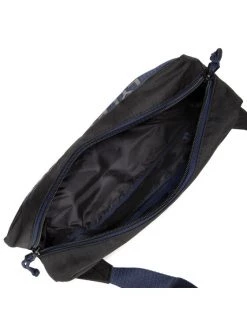 Lyle & Scott Sac banane Recycled Ripstop Cross Body BA1608A Noir -France Sacs banane et sacoches hommes Soldes Boutique lyle scott sac banane recycled ripstop cross body ba1608a noir 5