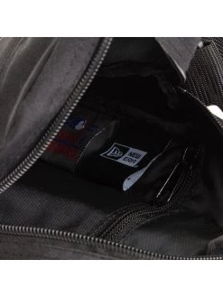 New Era Sacoche 11942030 Noir 10 New Era Sacoche 11942030 Noir -France Sacs banane et sacoches hommes Soldes Boutique new era sacoche 11942030 noir 3