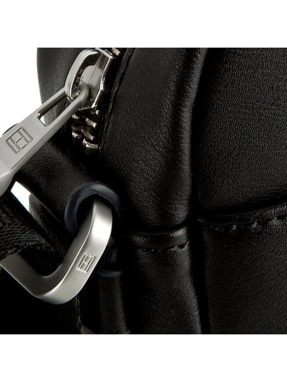 Tommy Hilfiger Sacoche Th City Mini Reporter AM0AM01941 Noir 5 Tommy Hilfiger Sacoche Th City Mini Reporter AM0AM01941 Noir – Image 3